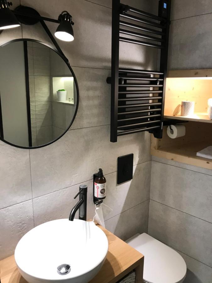 Au Vingtain - Appartement & Spa Atypique Brindas Esterno foto